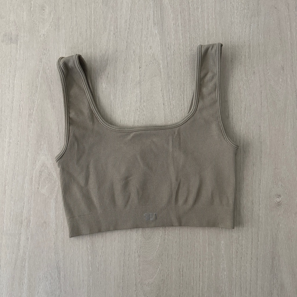 SET Active scultpflex box cut taupe Ribbed Sports Bra - size S